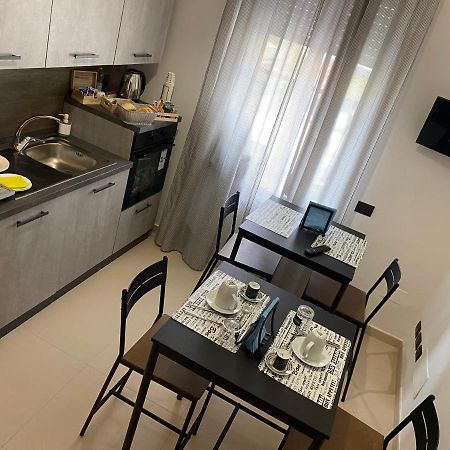 B&B Feni 庞贝 外观 照片